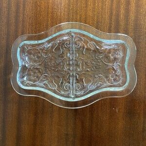 Elegant Clear Glass Soap Dish